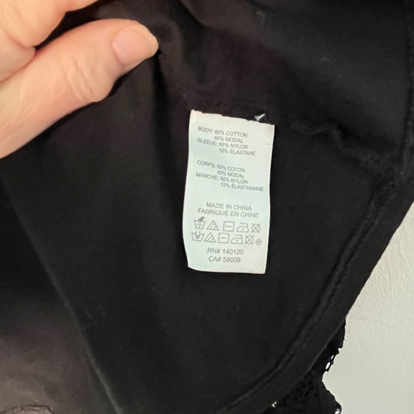 Stellla & Dot Lace Sleeve T, Black, XL - Picture 10 of 13